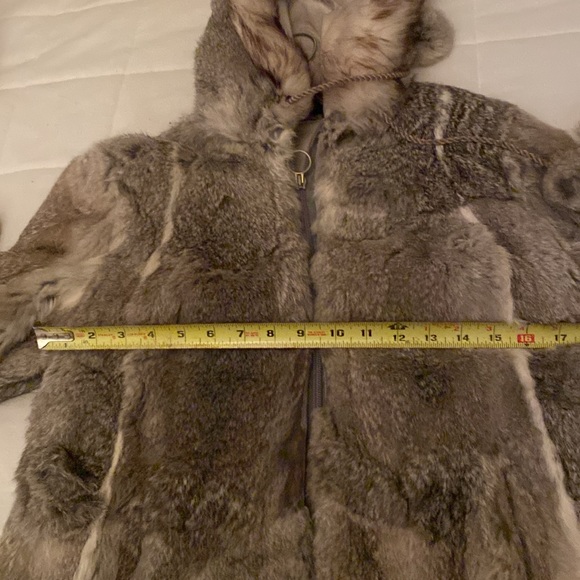 Women’s rabbit fur Jacket in Gray-Cream - Picture 6 of 14
